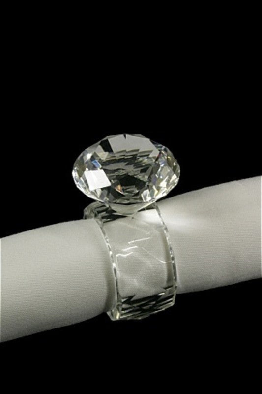 Elegant crystal napkin rings with diamond detail, set of 6, perfect for upscale dining and special occasions.