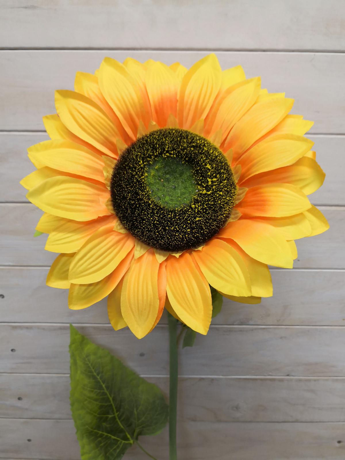 Lifelike 27cm artificial sunflower stem, vibrant colors perfect for home decor, weddings, and allergy-friendly spaces.