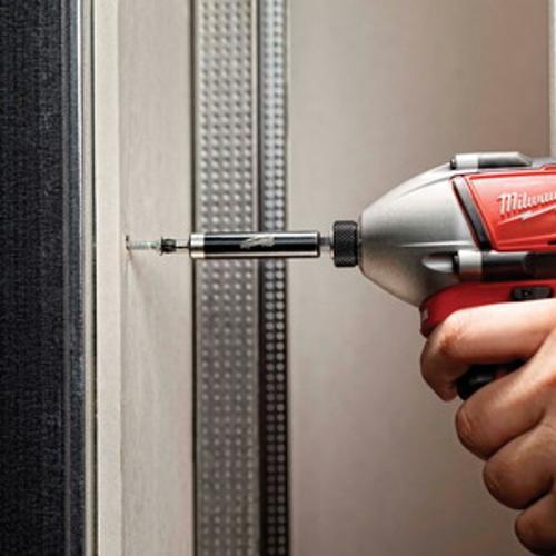 SHOCKWAVE Compact Magnetic Bit Holder - Milwaukee