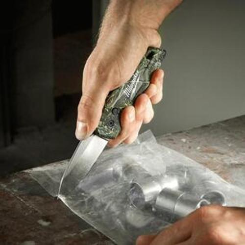 FASTBACK Folding Camo Knife - Milwaukee