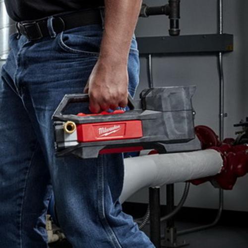 M18 Cordless Transfer Pump Skin M18TP-0 - Milwaukee