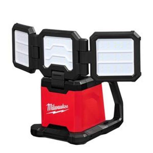 M18 Three Panel Flood Light - Milwaukee