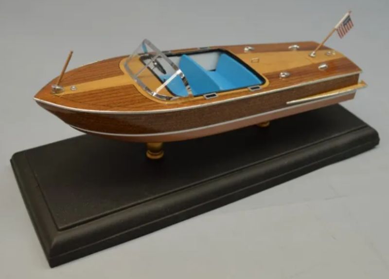 Wooden Ship Kit - 1/24 1956 Chris-Craft Capri