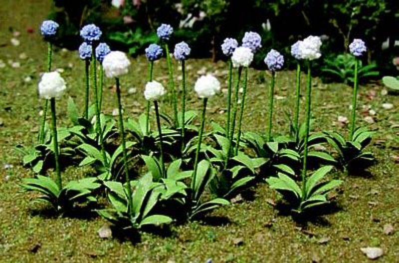 Colorful JJT Model Scenery Allium Gigateum set with 30 realistic flowers, perfect for enhancing HO scale dioramas and layouts.