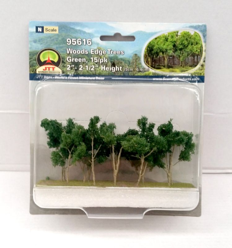 Detailed pack of 15 vibrant green wood edge trees for N gauge model railways and dioramas, enhancing realism and scenery.