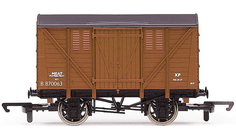 Hornby - BR, 10T Quad Vent Meat Van