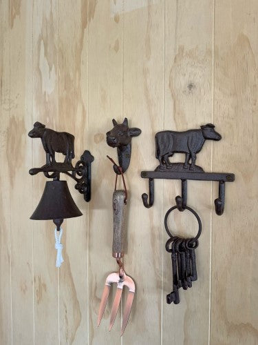 3 Hook Hanger - Cast Iron Cow (19 x 5 x 17cm)