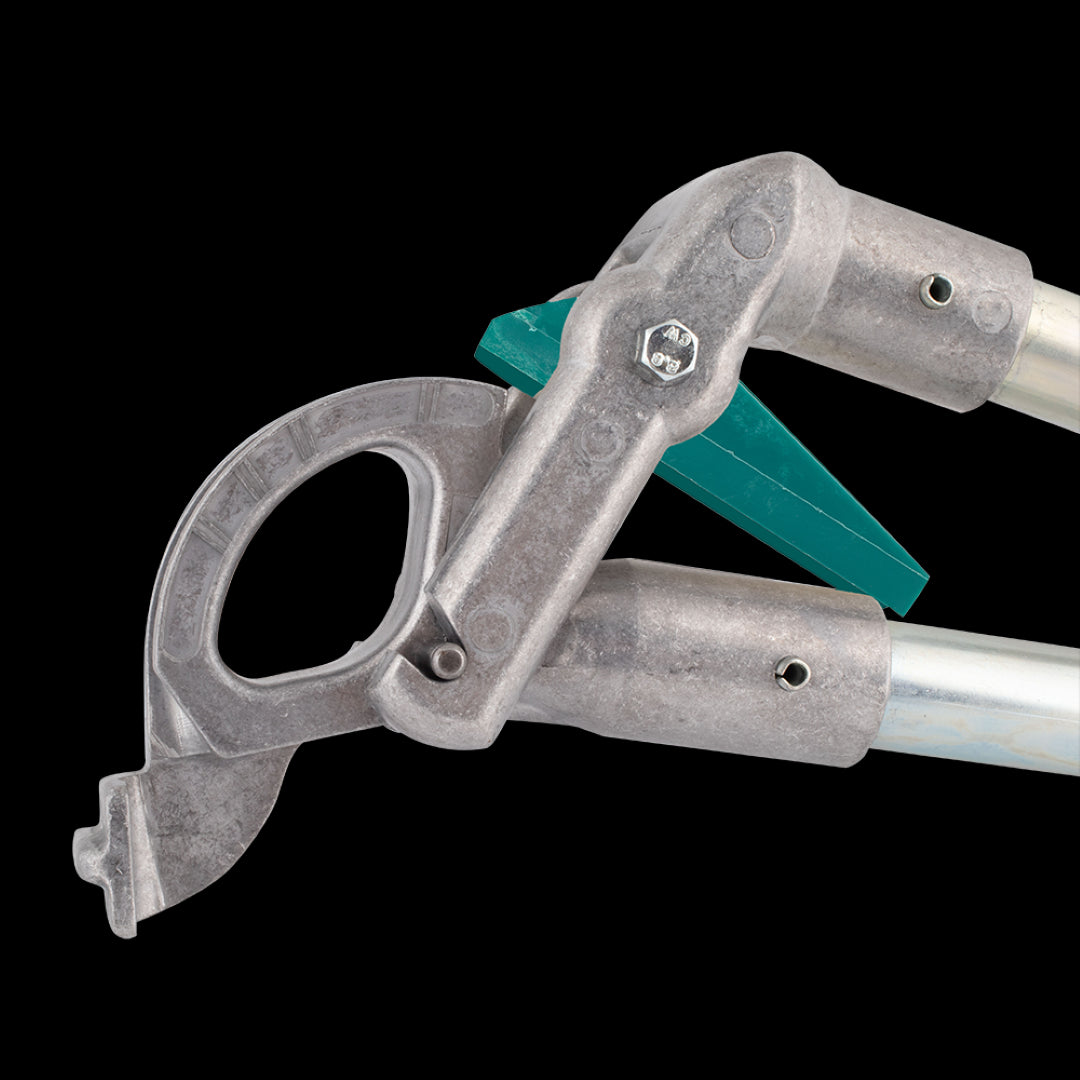 STANWAY 15mm Tube Bender for precise copper bends at 30°, 45°, 60°, and 90°; lightweight, durable, with knurled handles.