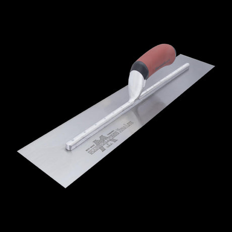 MARSHALLTOWN 450mm x 125mm cement trowel with stainless steel blade and ergonomic handle for smooth concrete finishes.