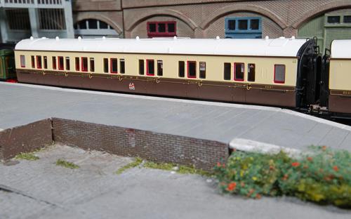 Hornby Trains - GWR Collet Composite LH 6521