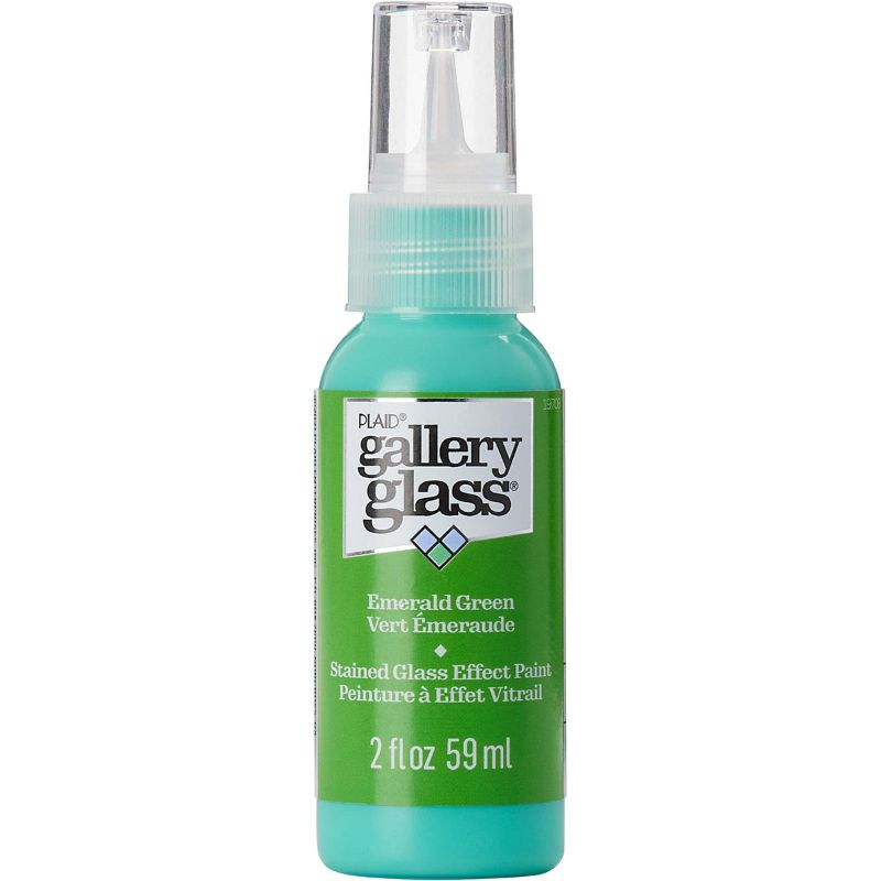Vibrant emerald green stained glass paint for creating stunning, realistic glass art on various surfaces.
