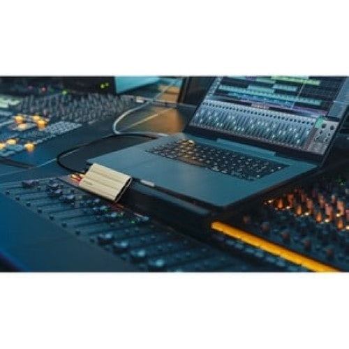 Portable SSD - Samsung T7 Shield Black 2TB USB 3.2 (Gen 2)