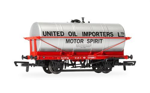 Hornby United Oil Importers 20t Tanker Wagon