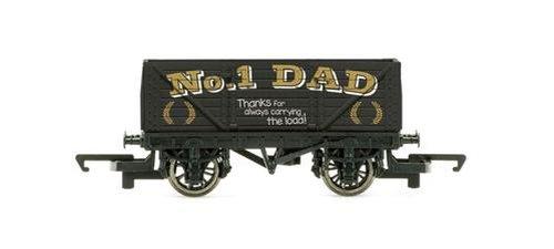 Hornby 2026 Father's Day Wagon