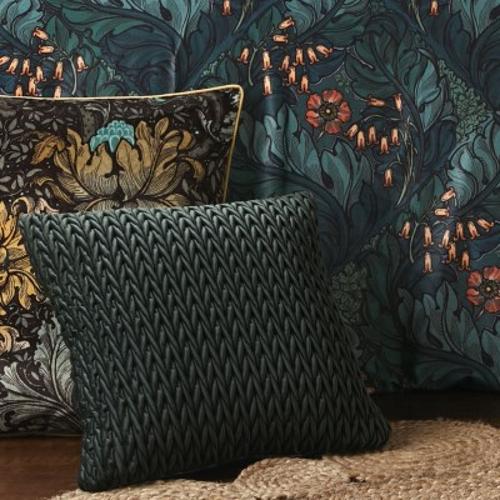 Laurence Llewelyn-Bowen - Amory Bottle Green 43x43cm Cushion Cover