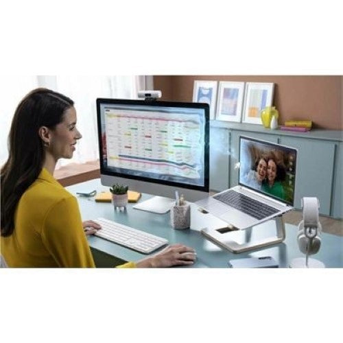 Logitech MK950 Performance Wireless Keyboard and Mouse - Off-White (920-012476)