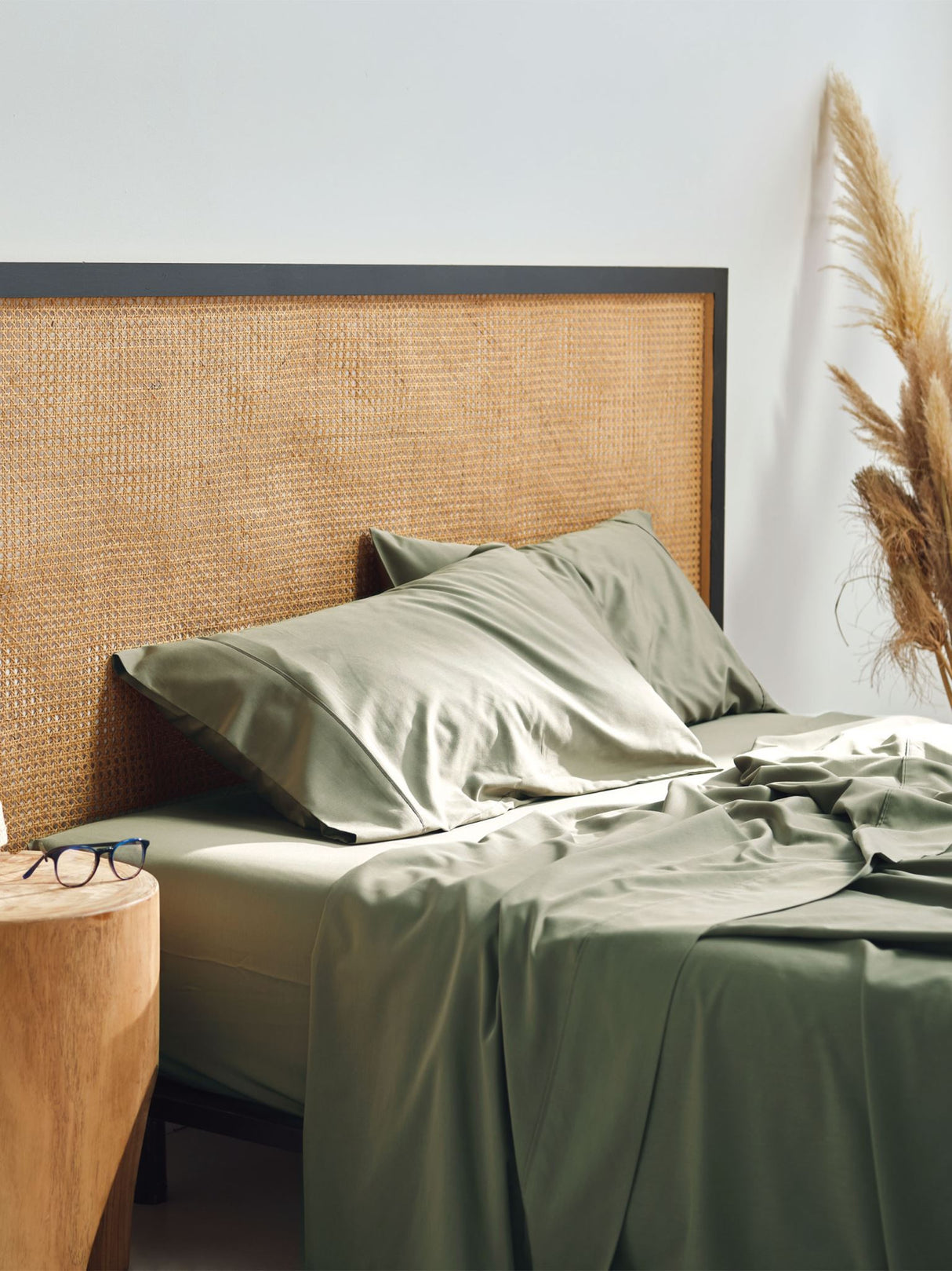 Split Super King - 500T Bamboo Cotton Blend Sheet Set by Savona - Olive