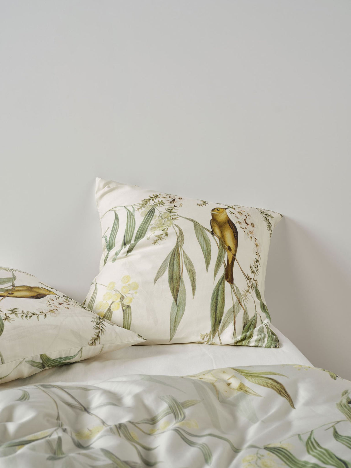 King - Eppalock Duvet Cover Set by Savona