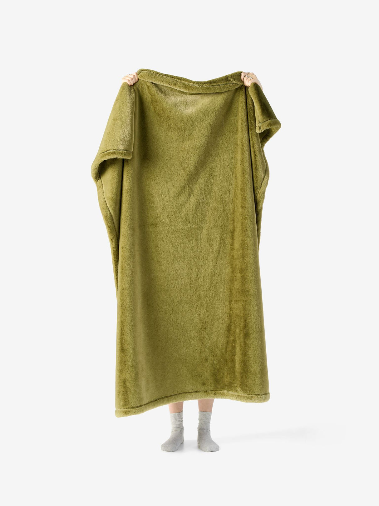 Evora Throw by Savona Olive