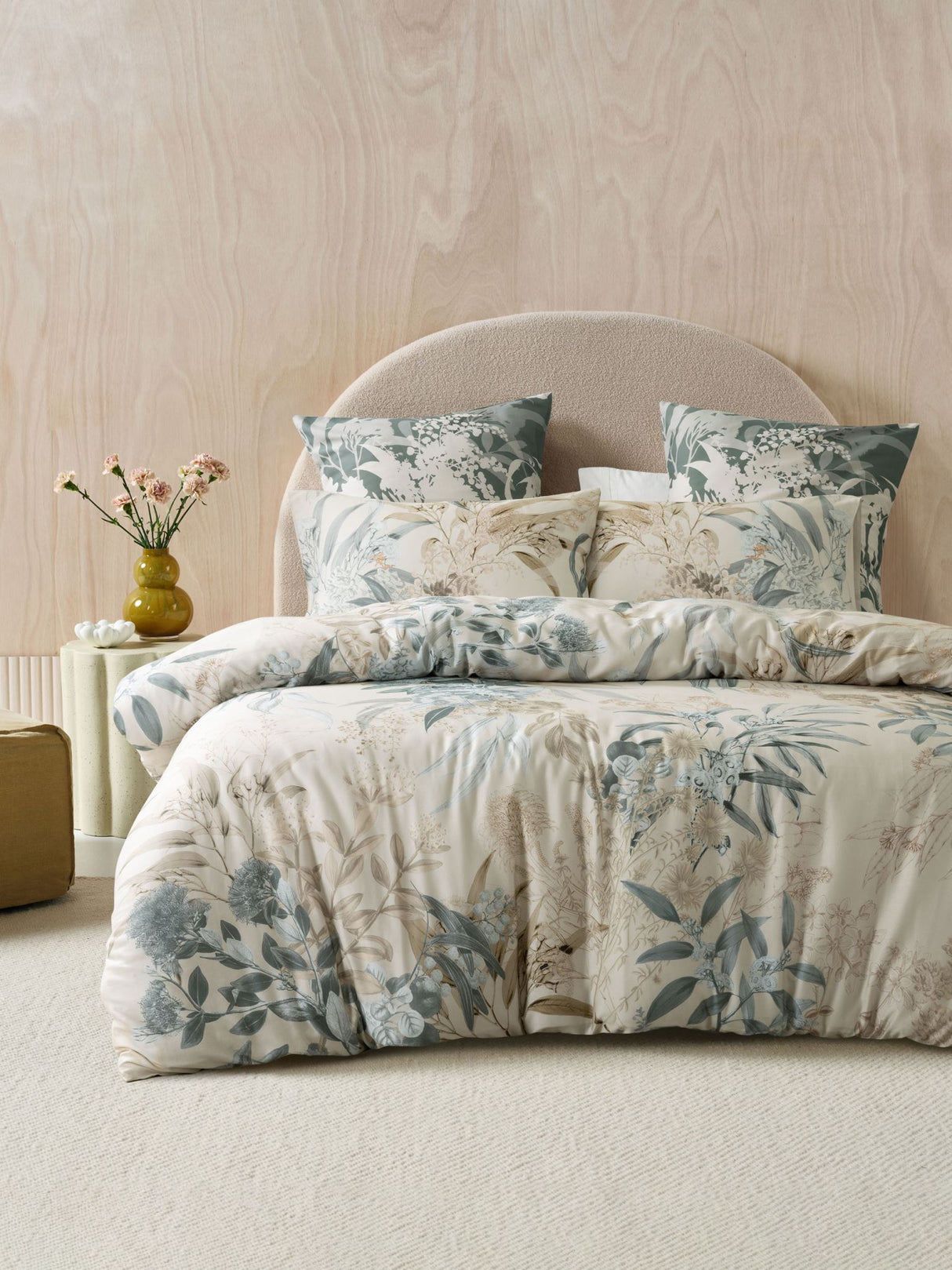 King - Sorrento Duvet Cover Set by Savona
