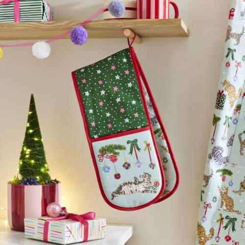 Ulster Weavers Christmas Cats Cotton Double Oven Glove