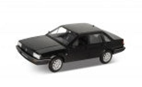 Volkswagen Santana Scale Model 1:24 Welly White
