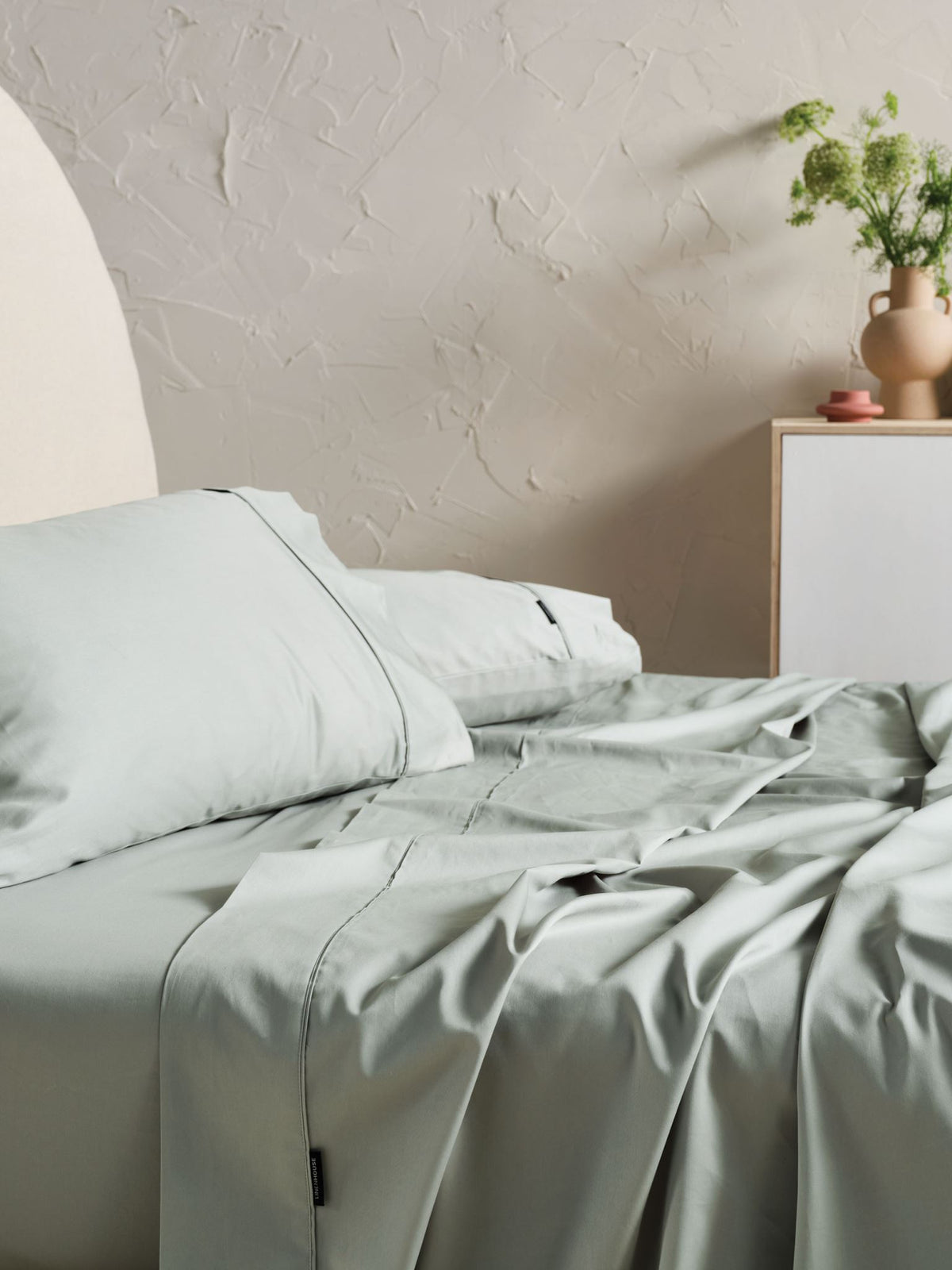 Augusta Sheet Set By Linen House - Green Gum - Queen