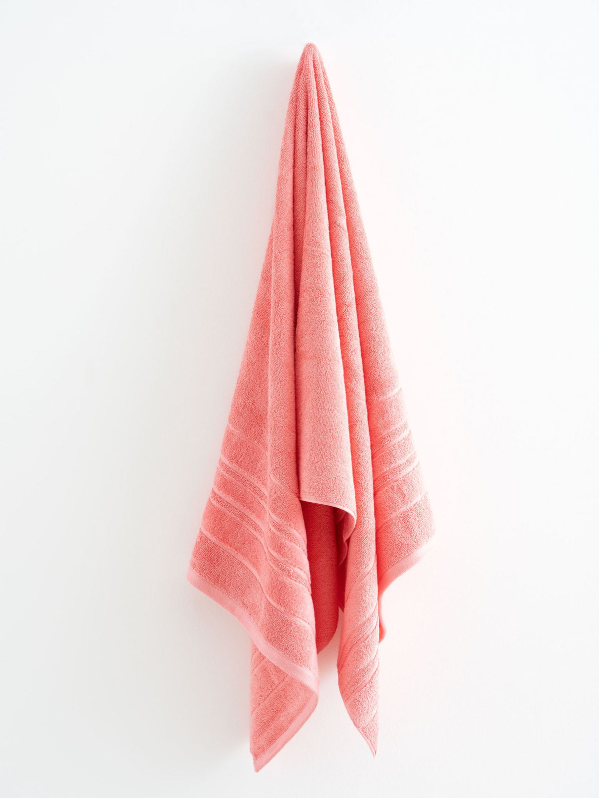Selene Bath Towel By Linen House - Peach