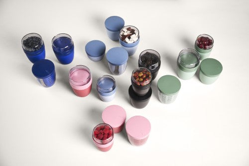 Vivid blue Lunch Pot Ellipse by Mepal with two compartments for fresh meals, leak-proof design, and BPA-free materials.