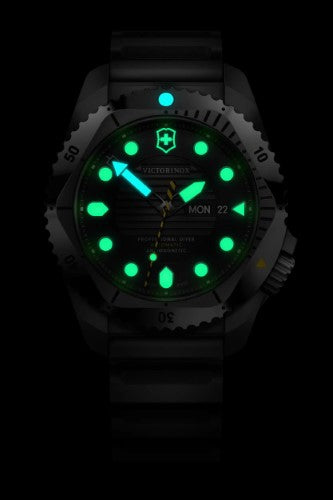 Watch - VICTORINOX Dive Pro Auto 43mm Black Rubber Strap Black Dial