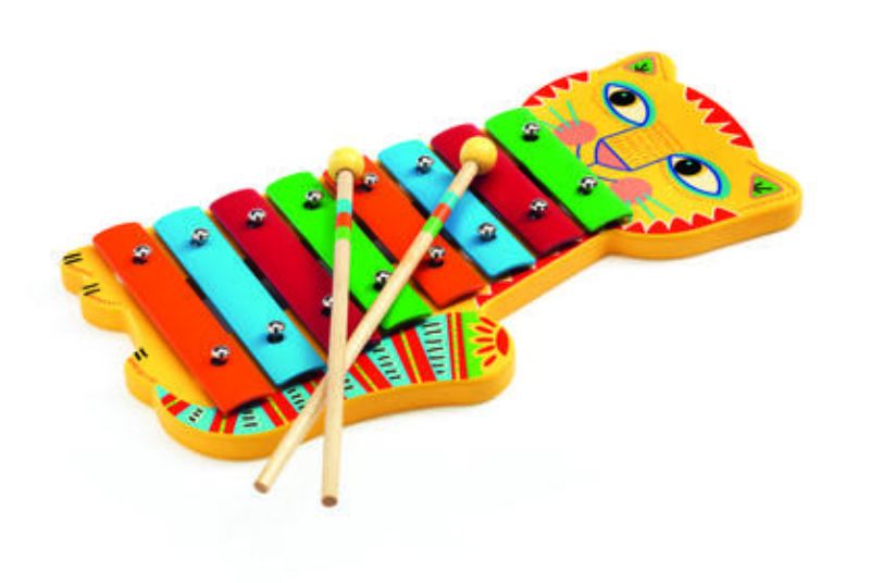 Vibrant Animambo Metallophone with colorful keys, cat design, and easy-to-hold beaters for children’s musical exploration.