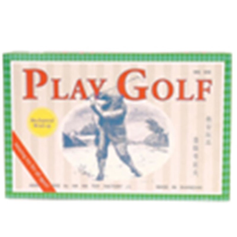 DAKOTA GOLFER ON THE GREEN