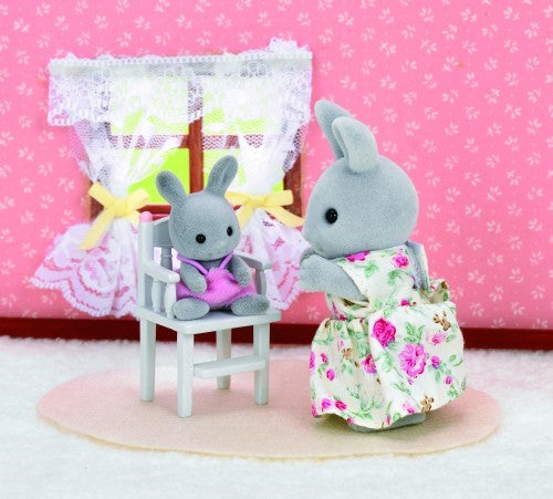 Sylvanian Families Play Set - Nursery Highchair