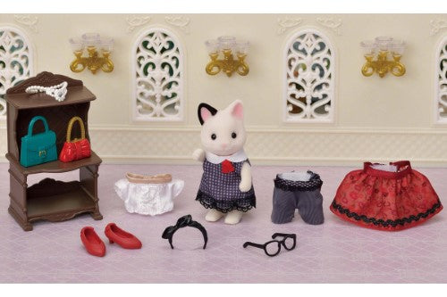Sylvanian Families Fashion Play Set - Town Girl Series Tuxedo Cat