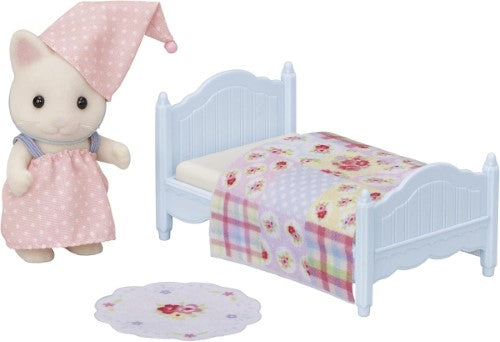 Sylvanian Families Play Set - Floral Cat Girls Bed Set
