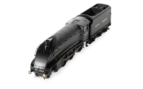 Hornby Trains & Accessories - BR Cl.B17 4-6-0 City of London