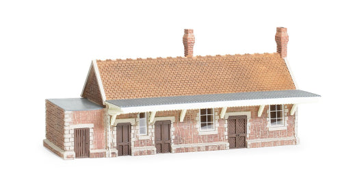 Hornby Trains & Accessories - GWR Dunster Station