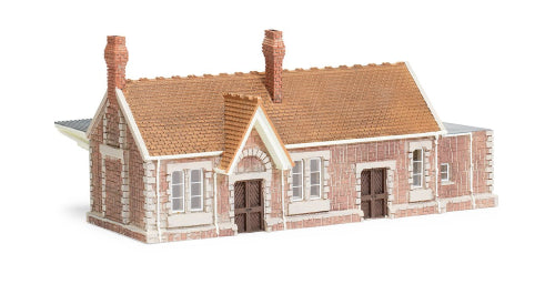Hornby Trains & Accessories - GWR Dunster Station