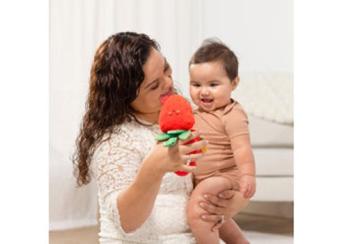 Melissa & Doug - Strawberry Take Along Toy