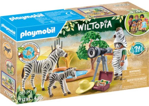 Playmobil - Photographer with zebras