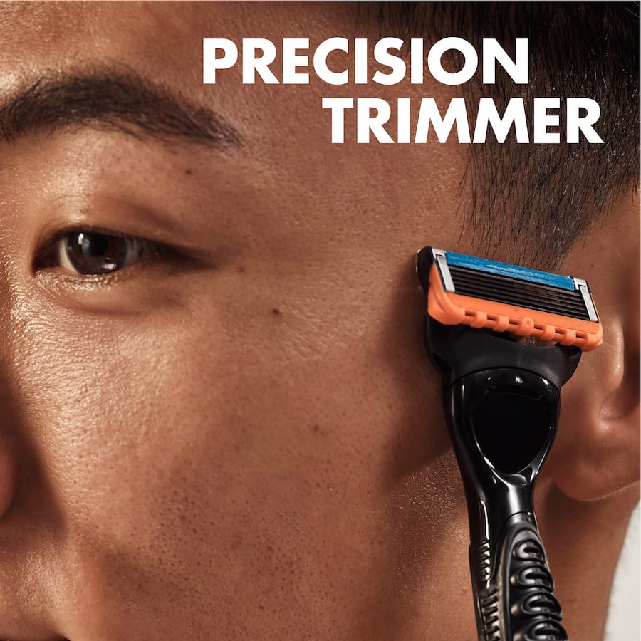 Gillette Fusion Power 5 Razor Blades: battery-powered, five antifriction blades, precision trimmer for a smooth shave.