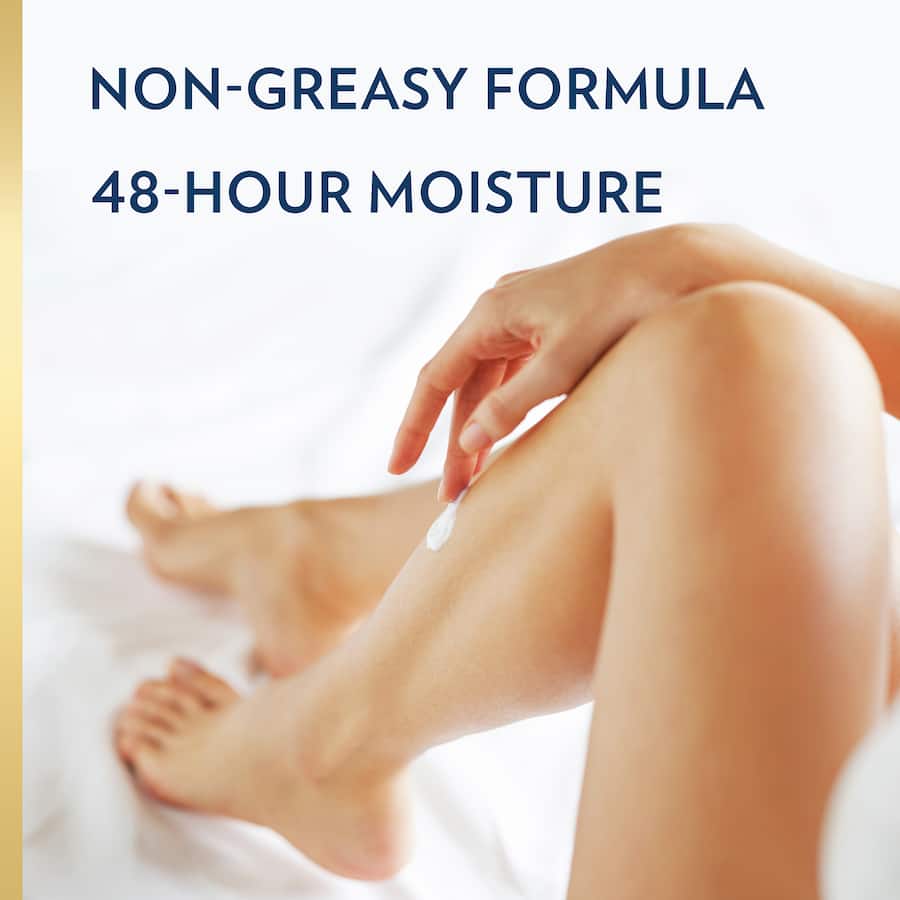 Vaseline Intensive Care Body Lotion for Dry Skin, enriched with Oat Extract, offers 48-hour non-greasy hydration for healthier skin.