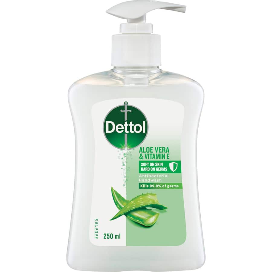 Dettol Aloe Vera and Vitamin E Hand Wash provides antibacterial protection while keeping hands soft and moisturized.
