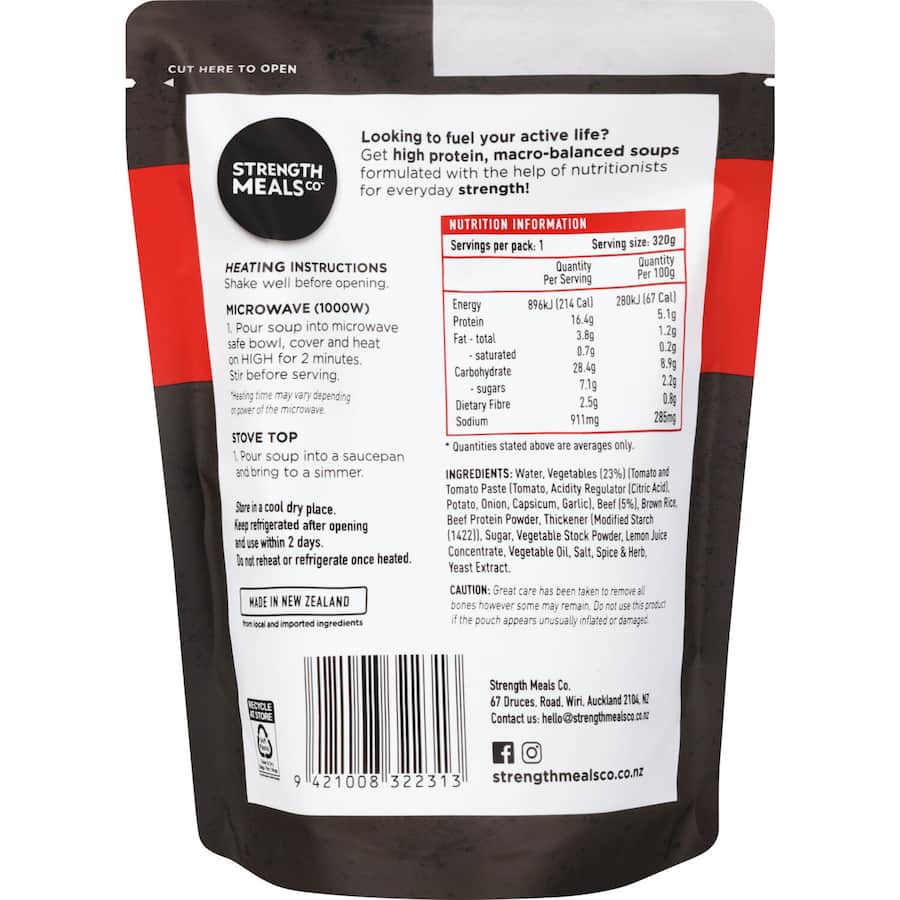 A nourishing bowl of Strength Meals Co Beef & Vege soup, featuring tender beef and vibrant vegetables for quick, healthy meals.