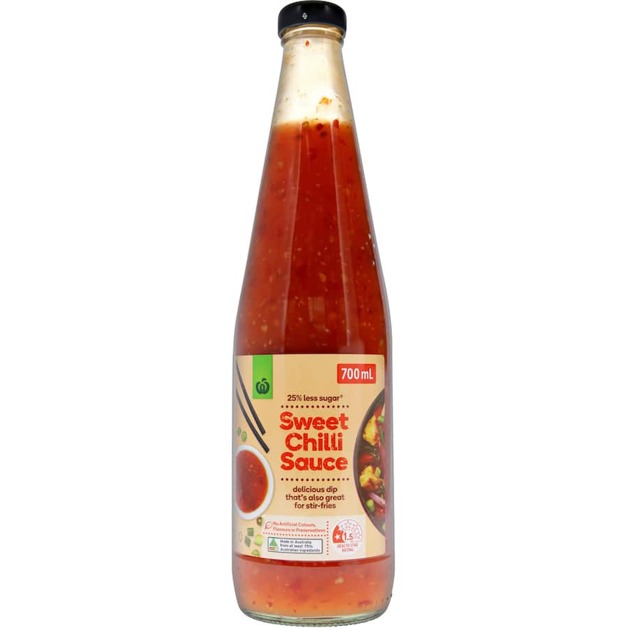 Woolworths Chilli Sauce: a flavorful blend of red chilli and garlic, perfect for adding spice to meals and snacks.