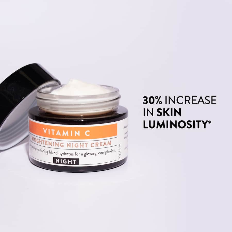 Glow Lab Night Cream Vitamin C: Hydrating night cream with Kakadu Plum for radiant, luminous skin and accelerated skin renewal.