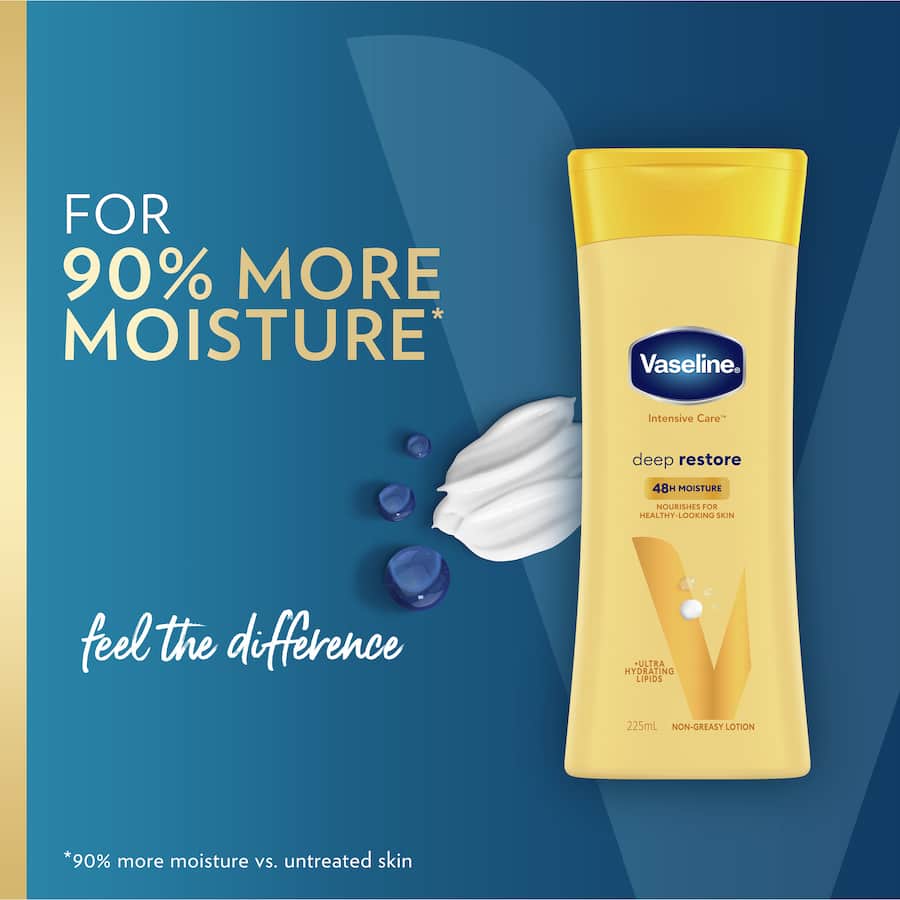 Vaseline Body Lotion for dry skin features oat extract and jelly for deep hydration, restoring skin's glow and softness.