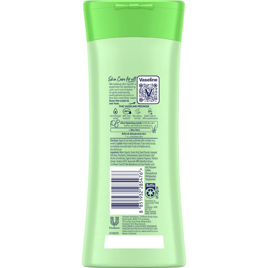 Hydrating Vaseline Body Lotion with aloe vera for deep moisture, soothing dry skin, and a non-greasy feel.