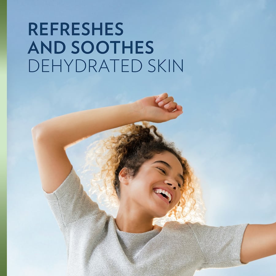 Vaseline Body Lotion Aloe Vera hydrates very dry skin with soothing aloe, absorbing quickly for a non-greasy feel.