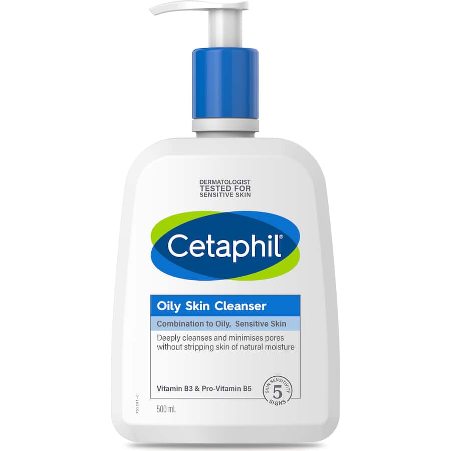 Cetaphil Skin Cleanser for oily skin, effectively removes excess oil and dirt while keeping skin balanced and fresh.